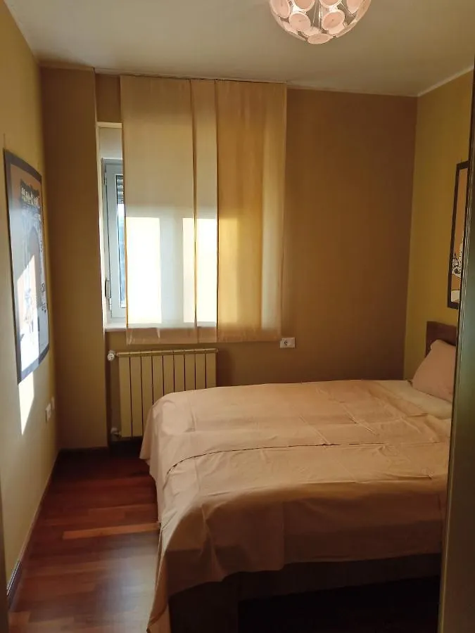 Apartment Laura Pula 0*,  Kroatien