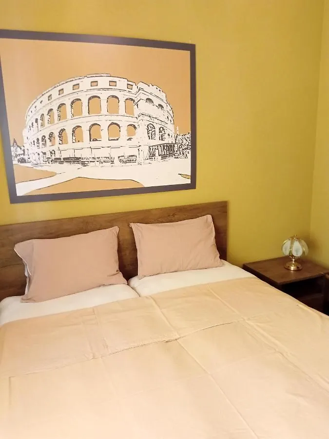 Apartment Laura Pula